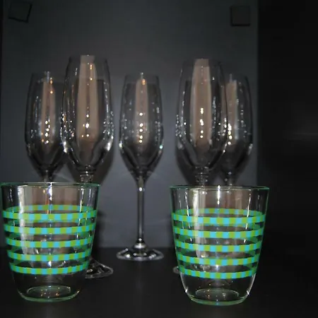 With Free Parking Апартаменты *