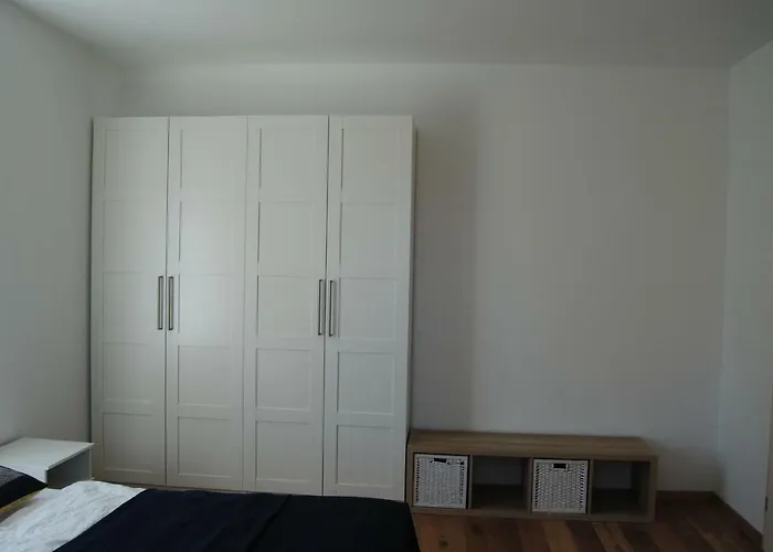 With Free Parking Apartamento