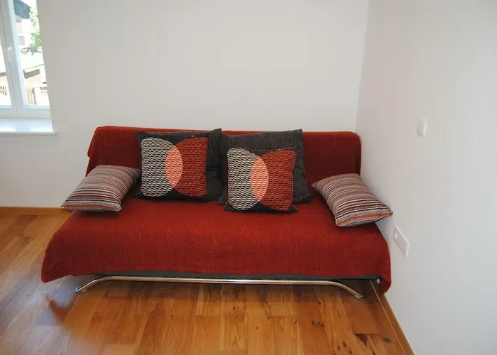 With Free Parking * 卢布尔雅那