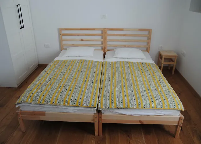 With Free Parking Apartamento *